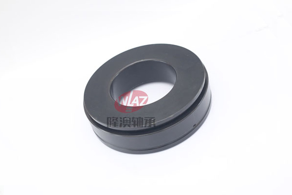 關節軸承(cheng)的維護與(yu)保養：延長(zhang)使用壽命(ming)的關鍵措(cuò)施